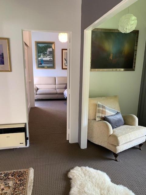 Private Guest Wing - Durie Vale Lodge วังกานุย ภายนอก รูปภาพ
